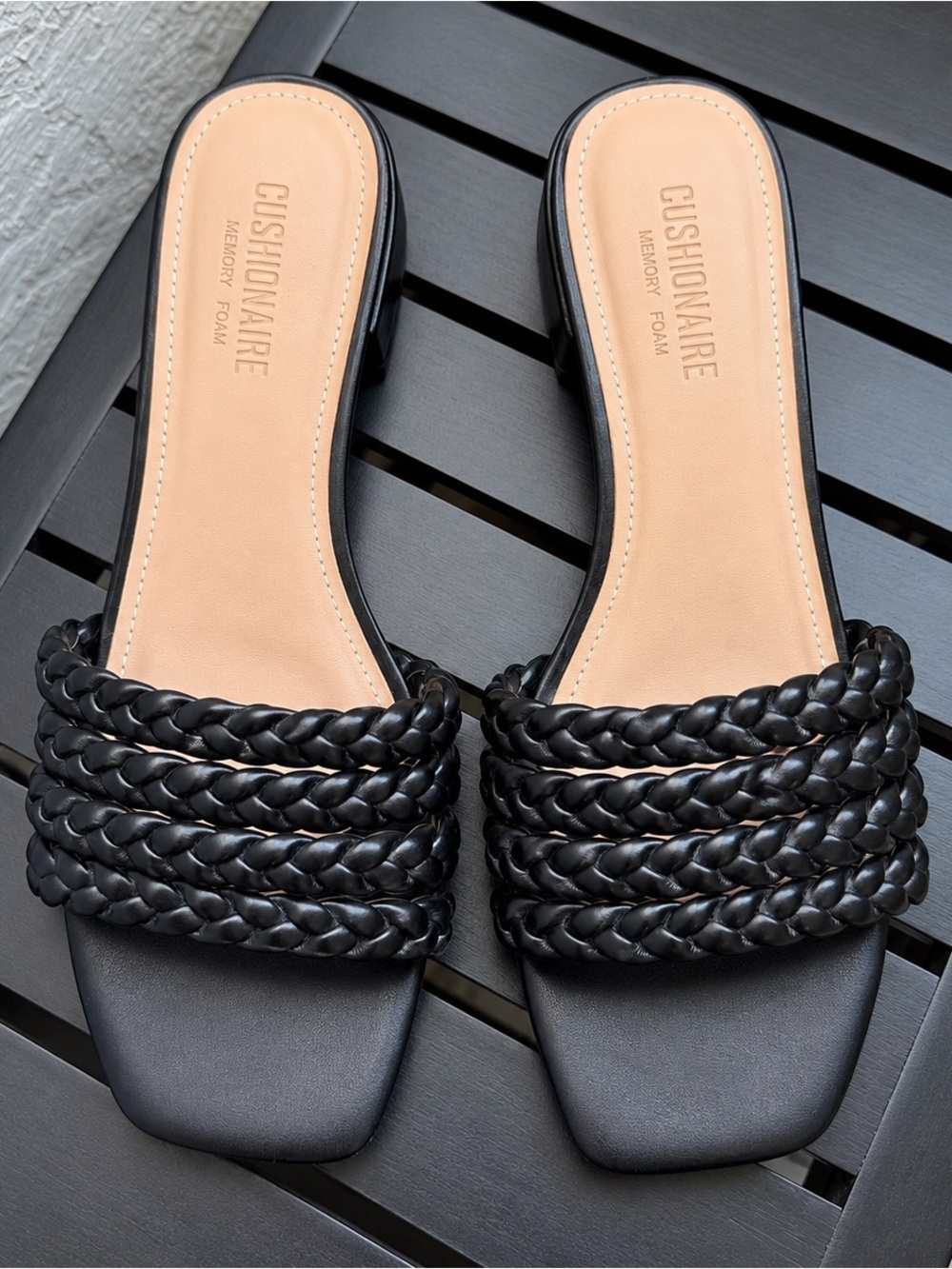 Cushionaire Black Braided Slide Sandals Memory Foam Women’s Size 8